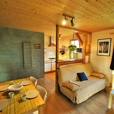 Chalet A4 * Saint-Fargeau-Ponthierry