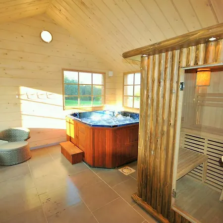 Chalet Chalet A4 *